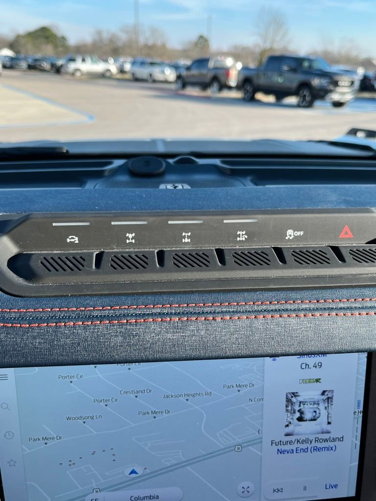 New 2025 Ford Bronco Raptor image 17