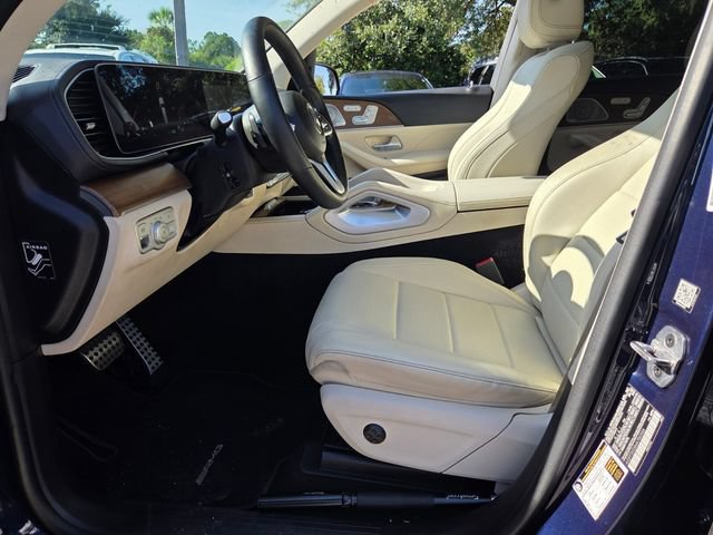 Used 2022 Mercedes-Benz GLS 450 4MATIC w/ AMG Line Exterior image 11