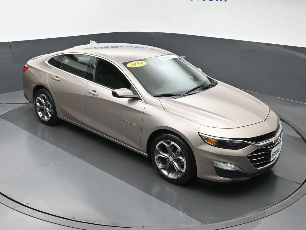 Used 2024 Chevrolet Malibu LT FWD image 3
