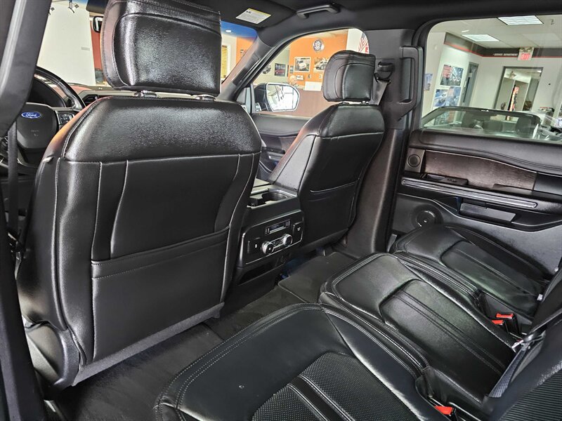 Used 2018 Ford Expedition Max Limited AWD/4WD image 24