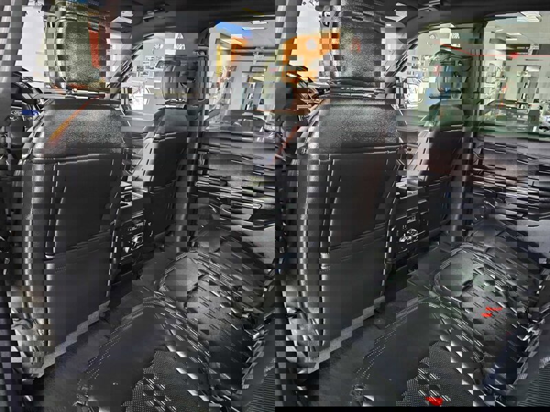 Used 2018 Ford Expedition Max Limited AWD/4WD image 24