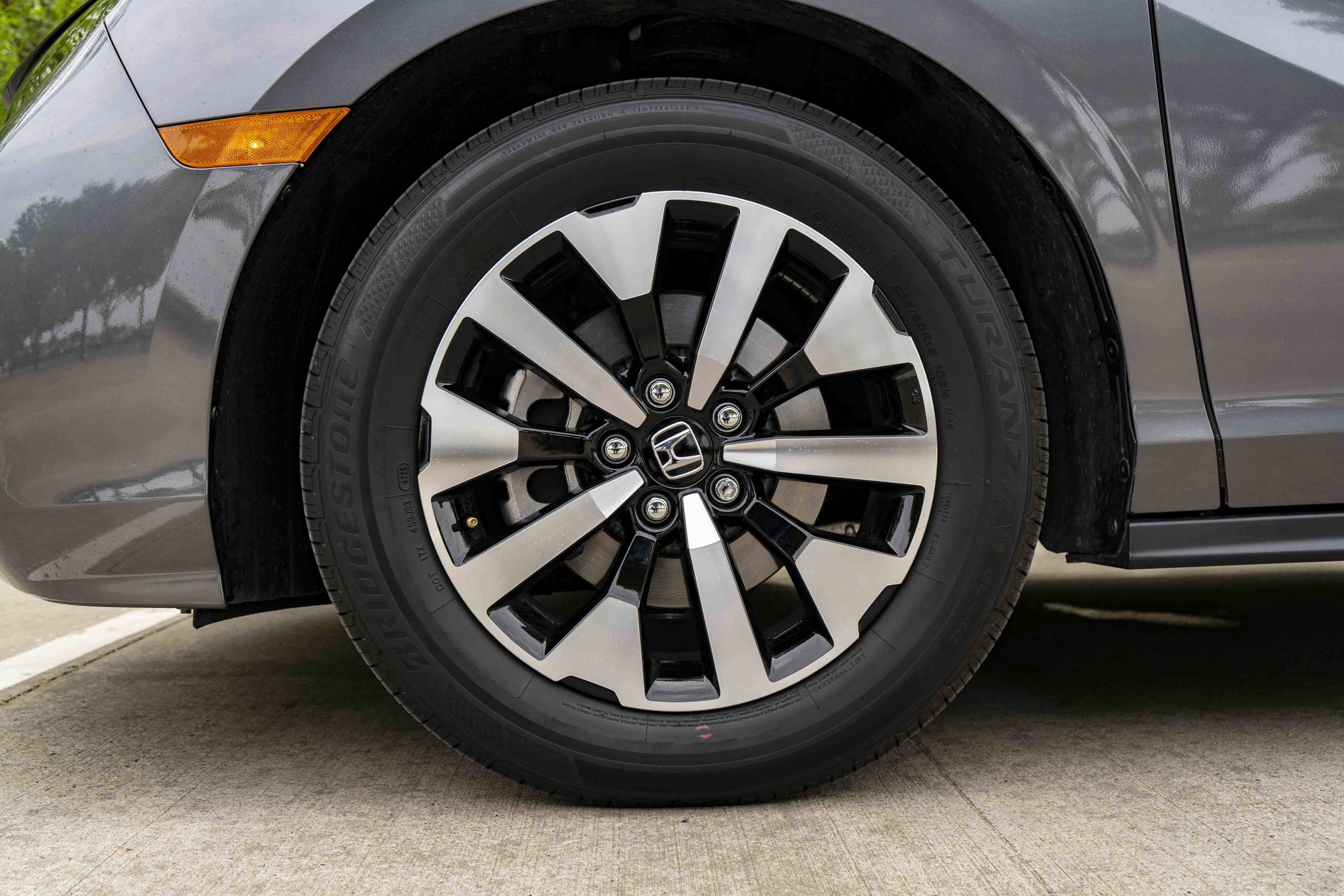 Used 2026 Honda Odyssey EX-L image 14