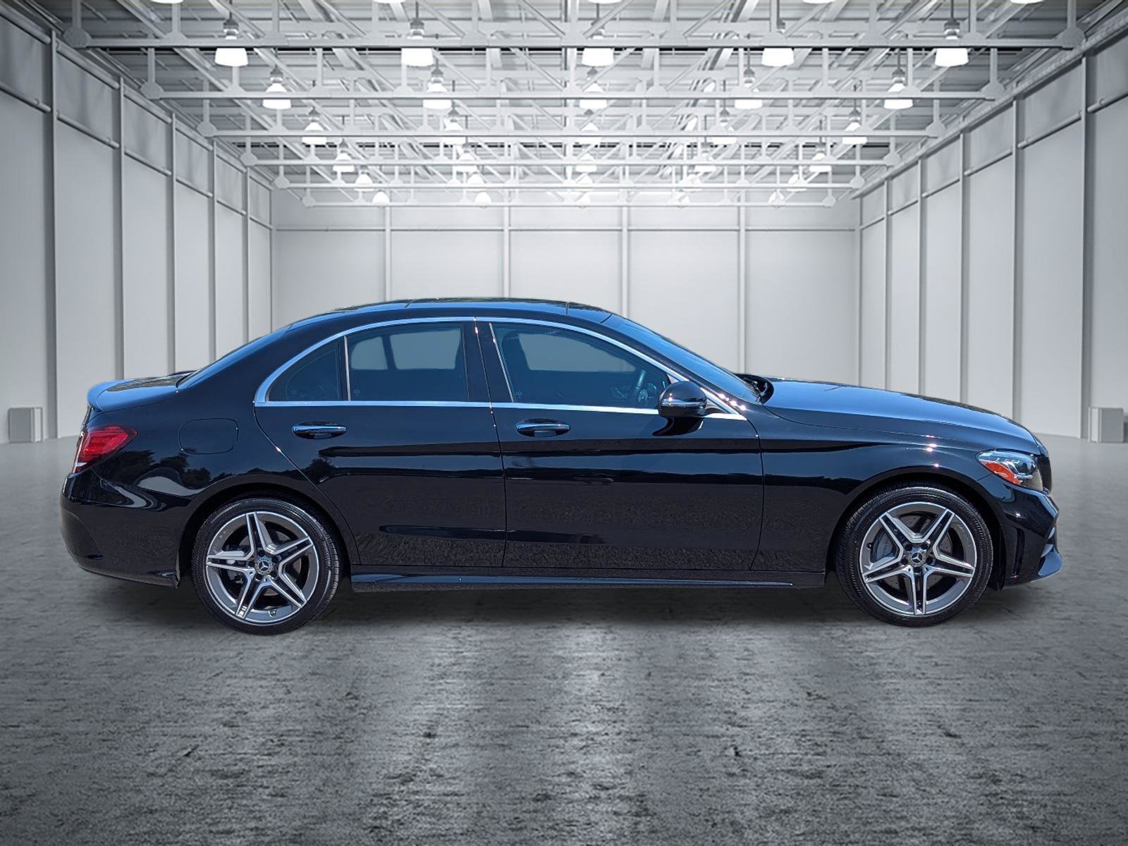 Used 2020 Mercedes-Benz C 300 4MATIC Sedan image 6