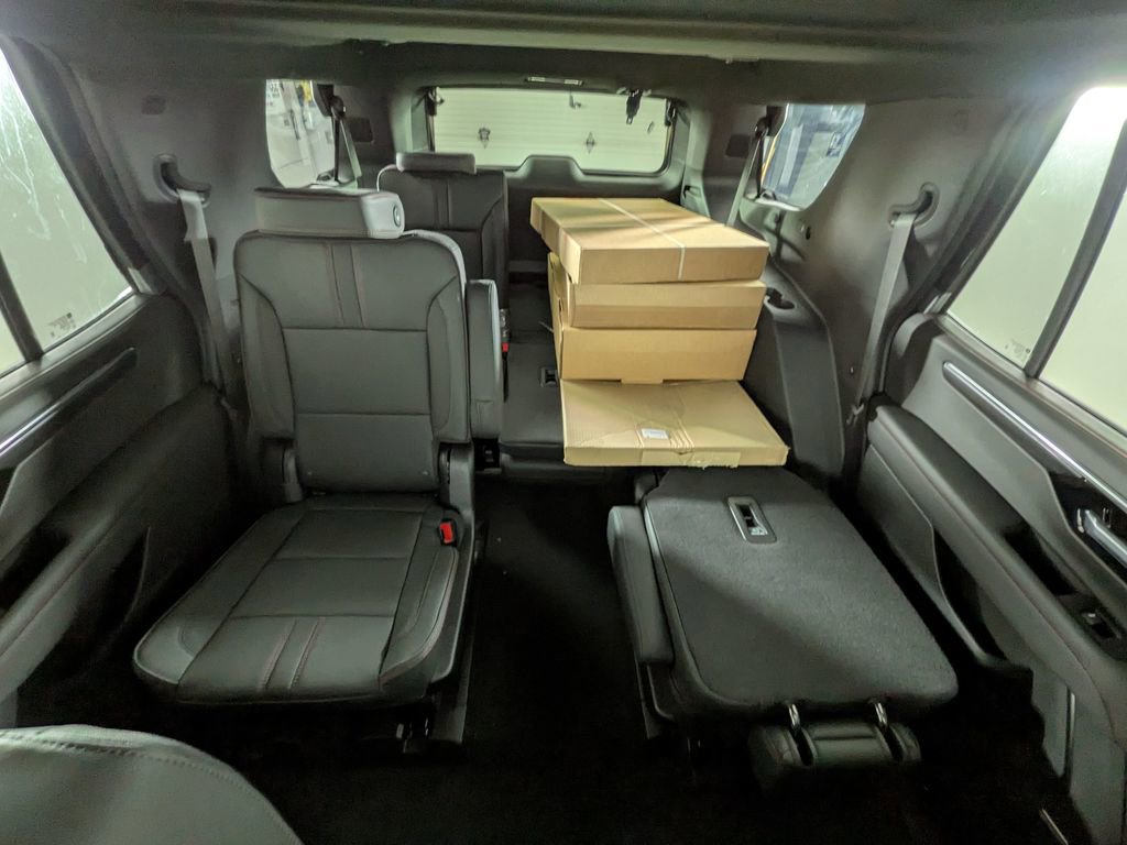 New 2026 Chevrolet Tahoe RST image 30