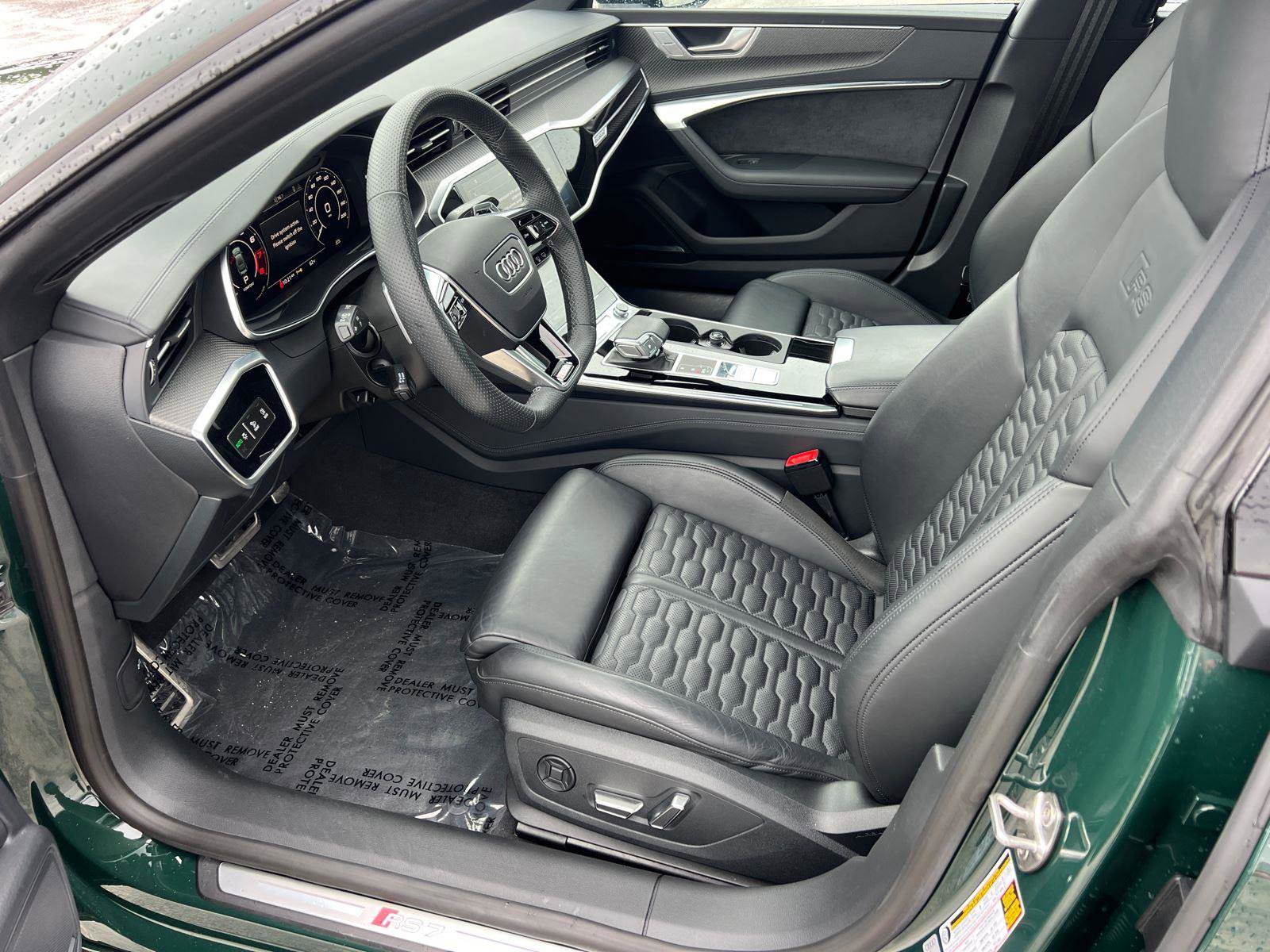 Used 2023 Audi RS 7 Sportback w/ Carbon Optic Package image 9