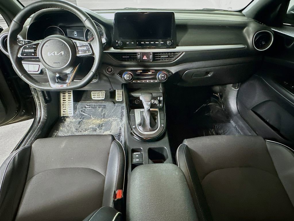 Used 2024 Kia Forte GT-Line image 15