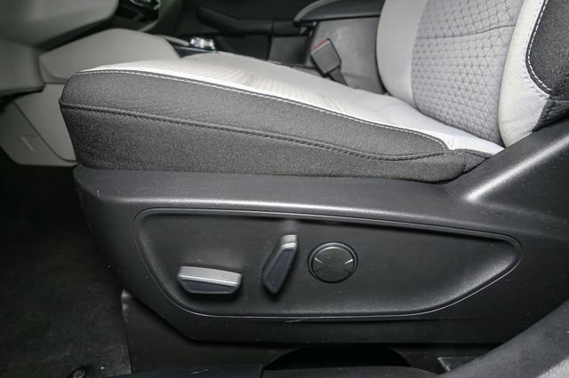 Used 2023 Ford Escape Active w/ Tech Pack #2 AWD/4WD image 39