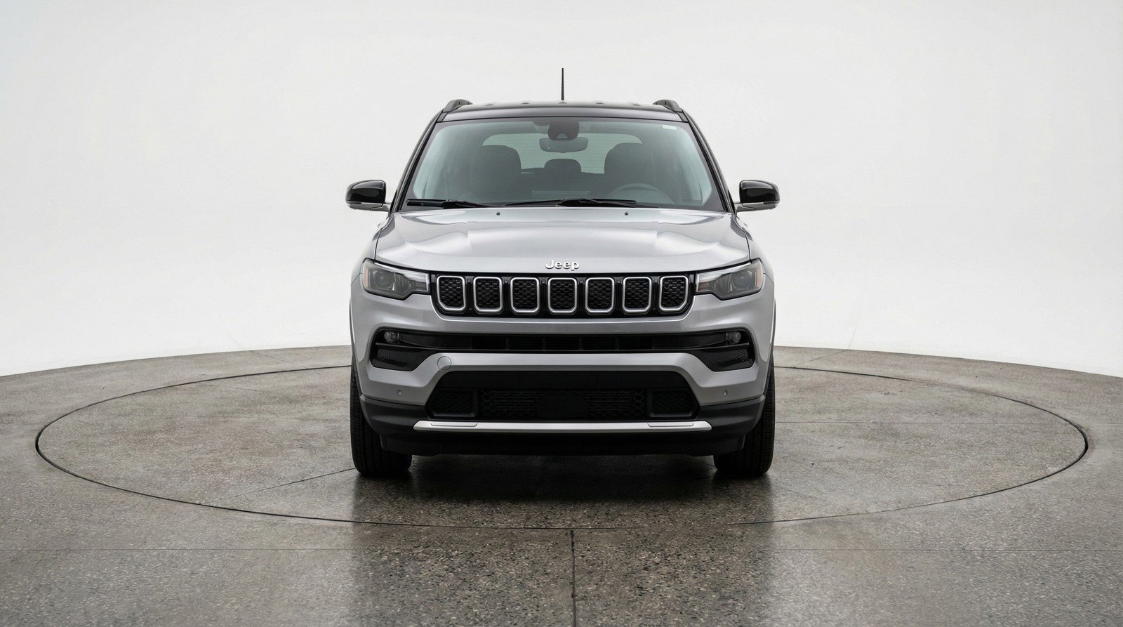 Used 2025 Jeep Compass Limited AWD/4WD image 2