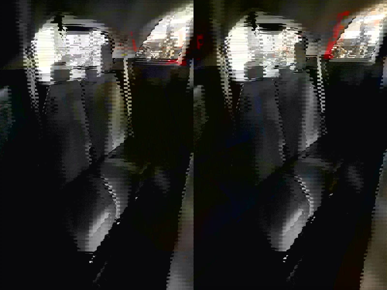 Used 2025 Toyota Sienna LE image 17