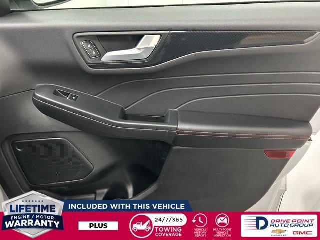 Used 2025 Ford Escape ST-Line AWD/4WD image 22