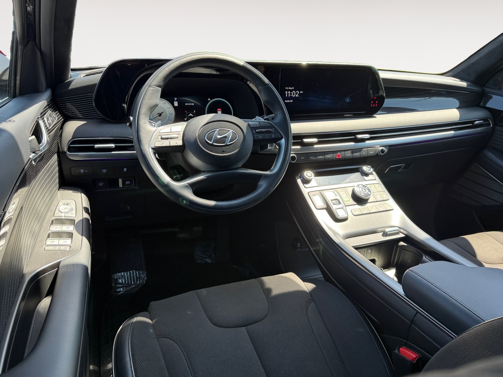 Used 2025 Hyundai Palisade Calligraphy AWD/4WD image 15