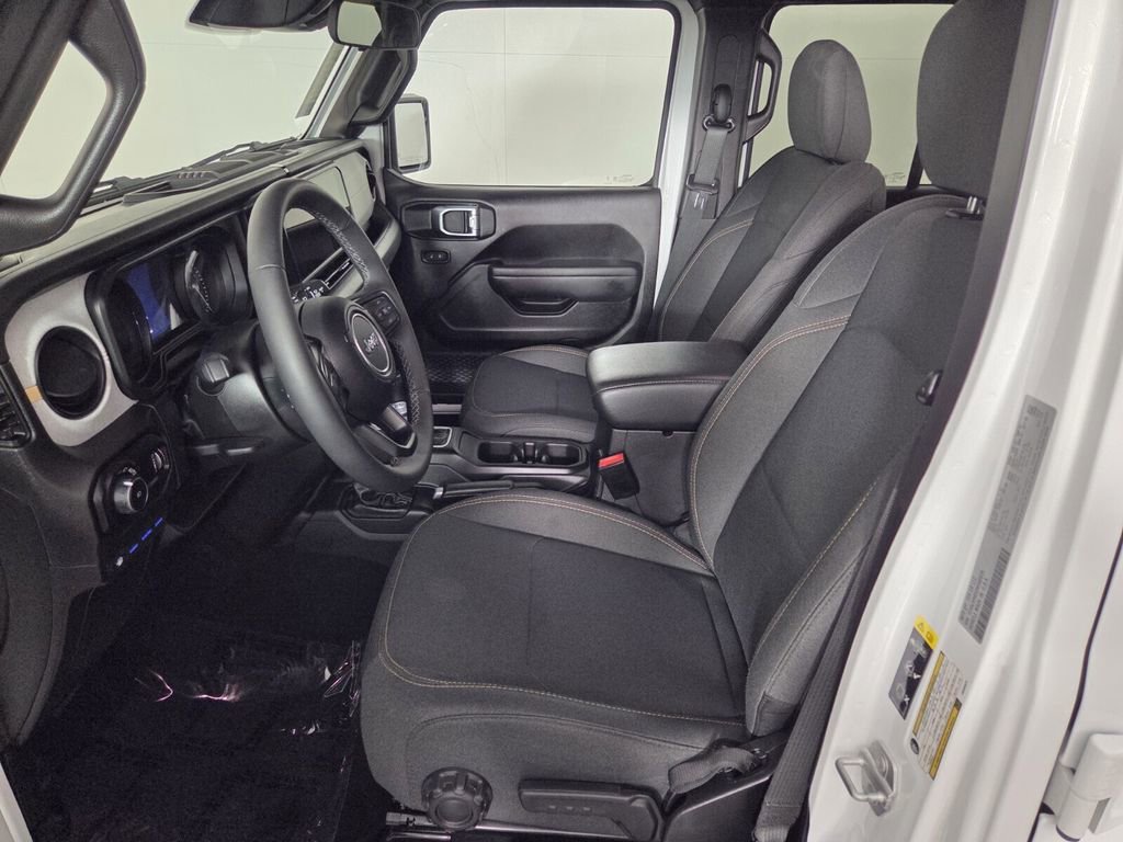 Certified 2025 Jeep Wrangler Willys image 11