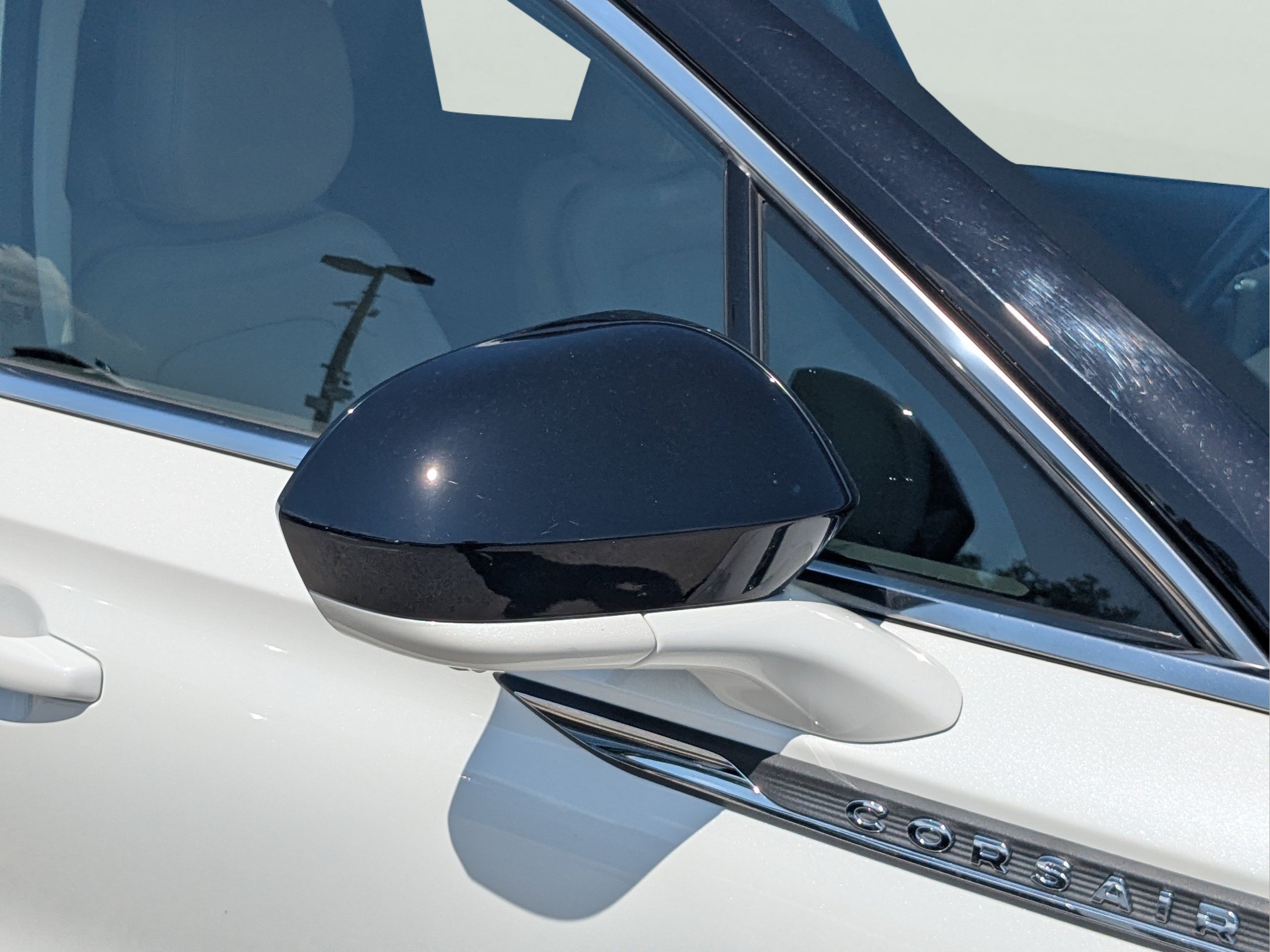 Used 2020 Lincoln Corsair FWD image 34