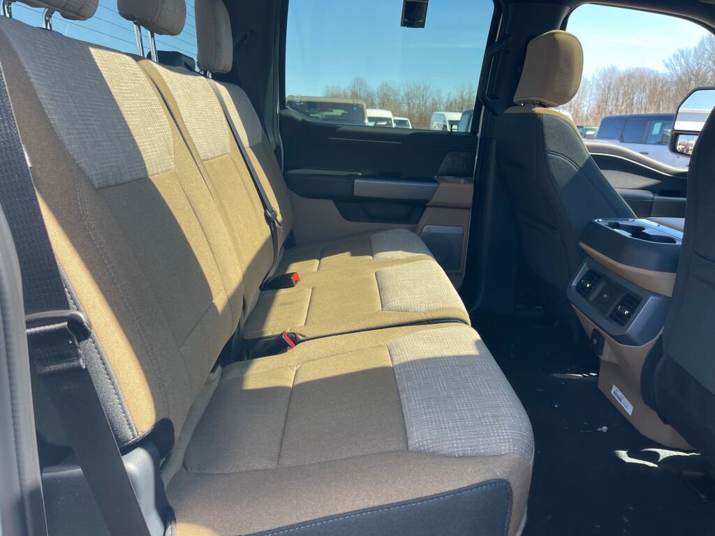 New 2026 Ford F250 XLT w/ XLT Premium Package image 22