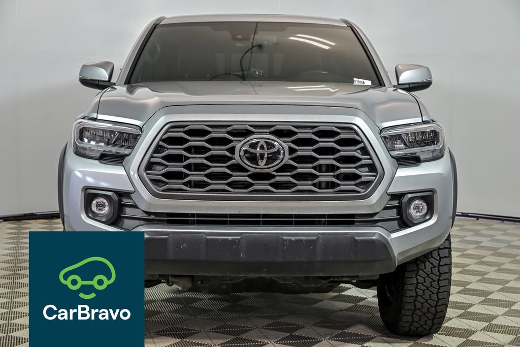 Used 2023 Toyota Tacoma TRD Off-Road w/ TRD Premium Off Road Package AWD/4WD image 4