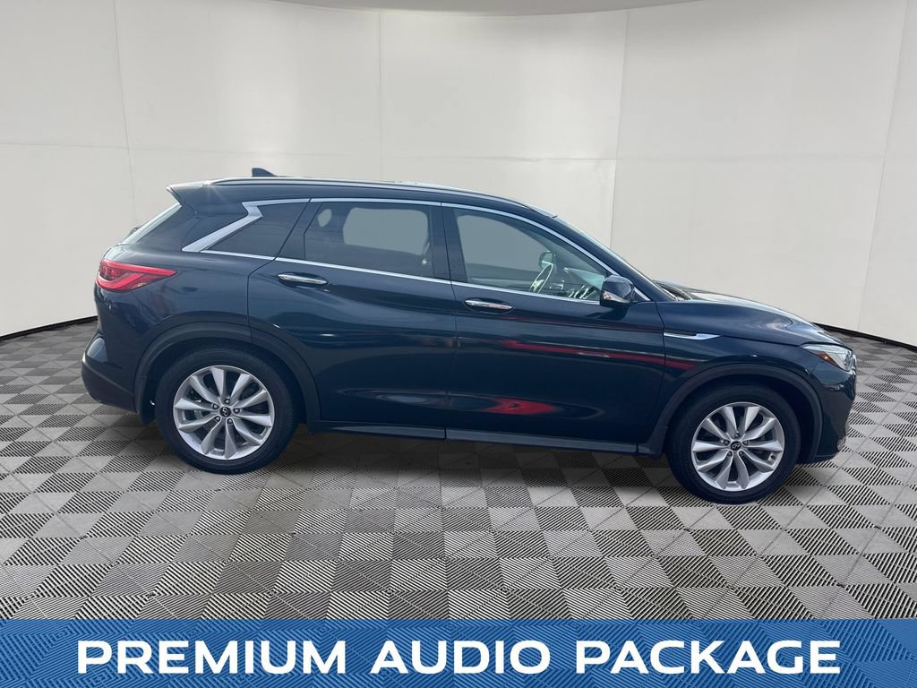 Used 2019 INFINITI QX50 Essential w/ Premium Heat Package AWD/4WD image 6