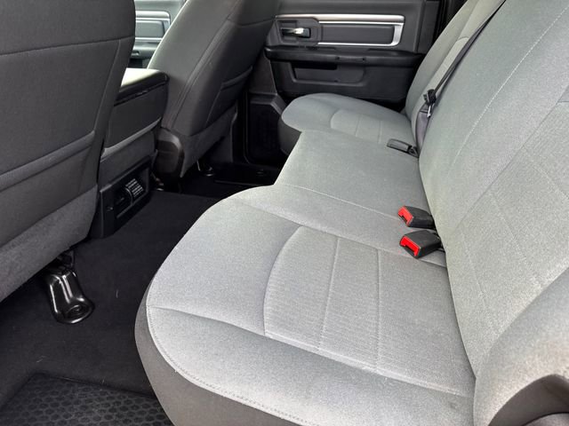 Used 2021 RAM 1500 Classic SLT RWD image 16