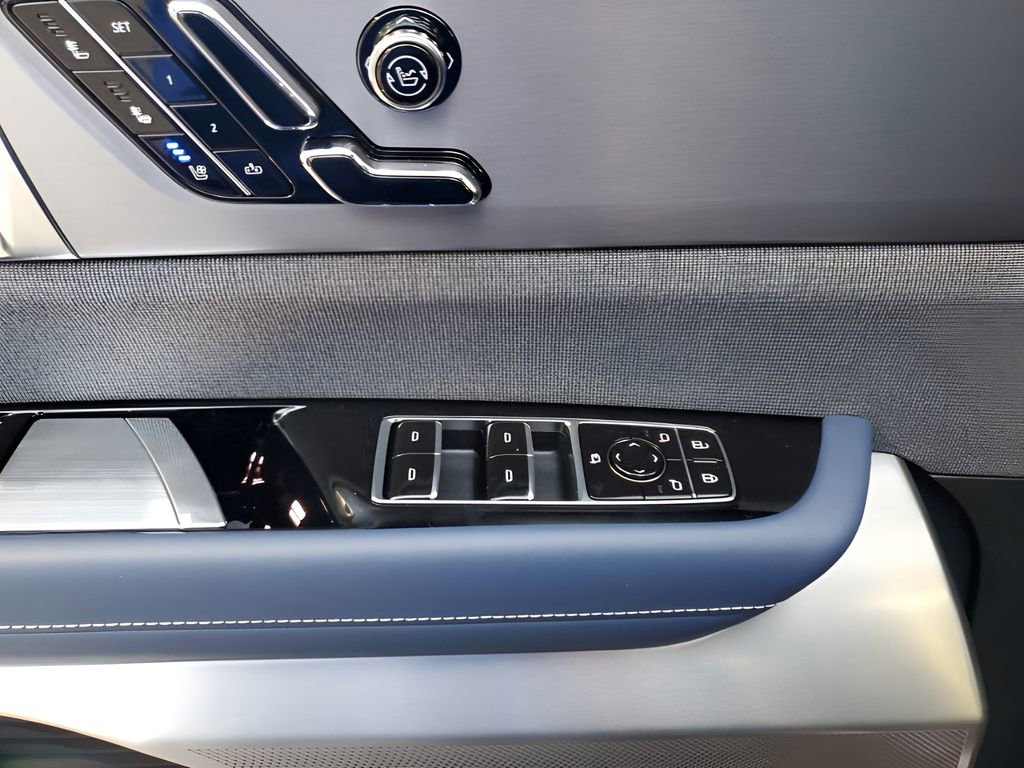 New 2026 Cadillac Vistiq Premium Luxury image 28