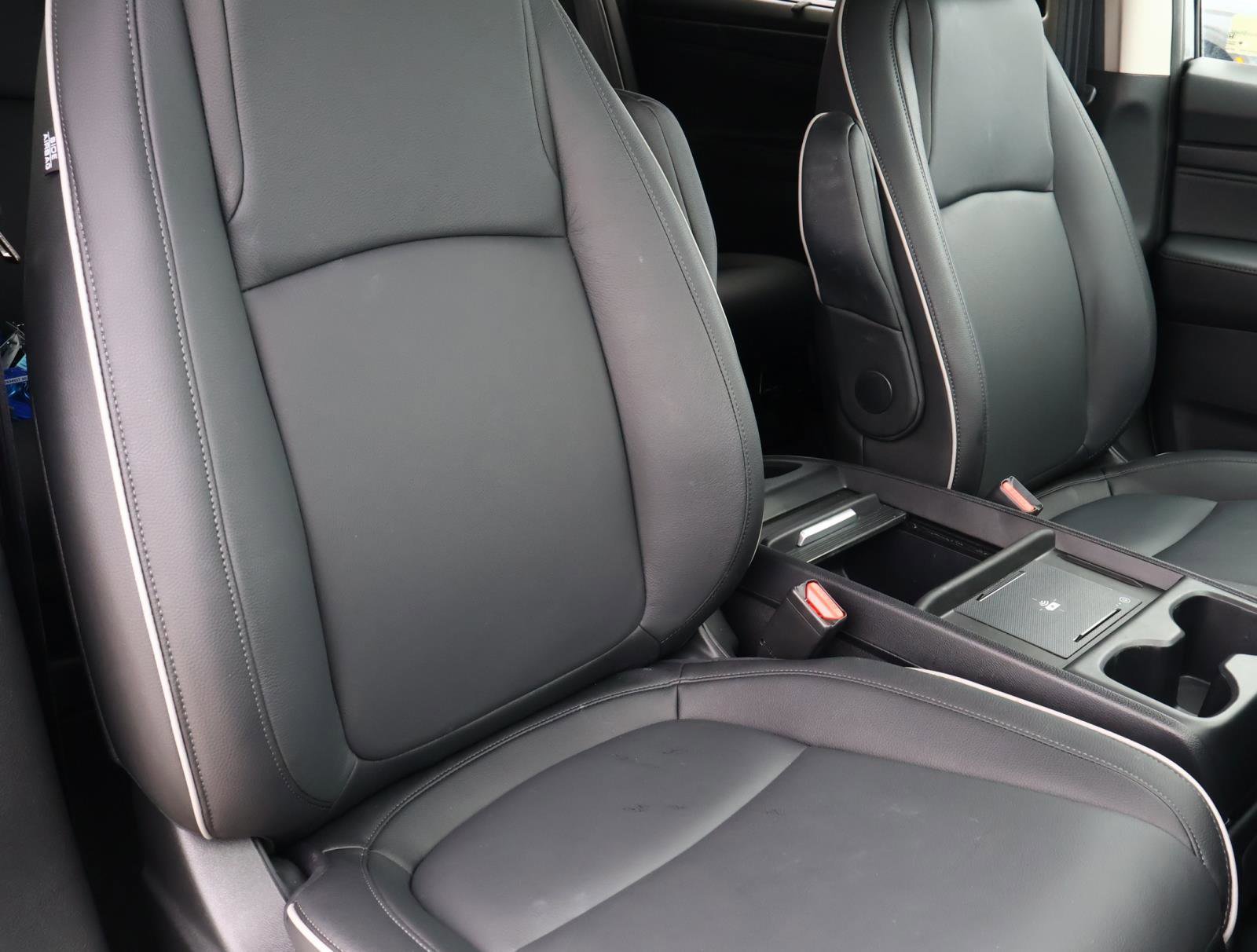 Used 2026 Honda Odyssey Touring image 18