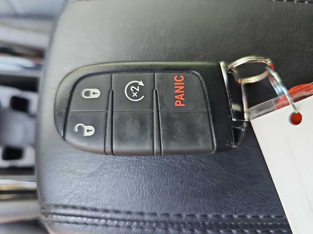 Used 2023 Jeep Compass Limited AWD/4WD image 33