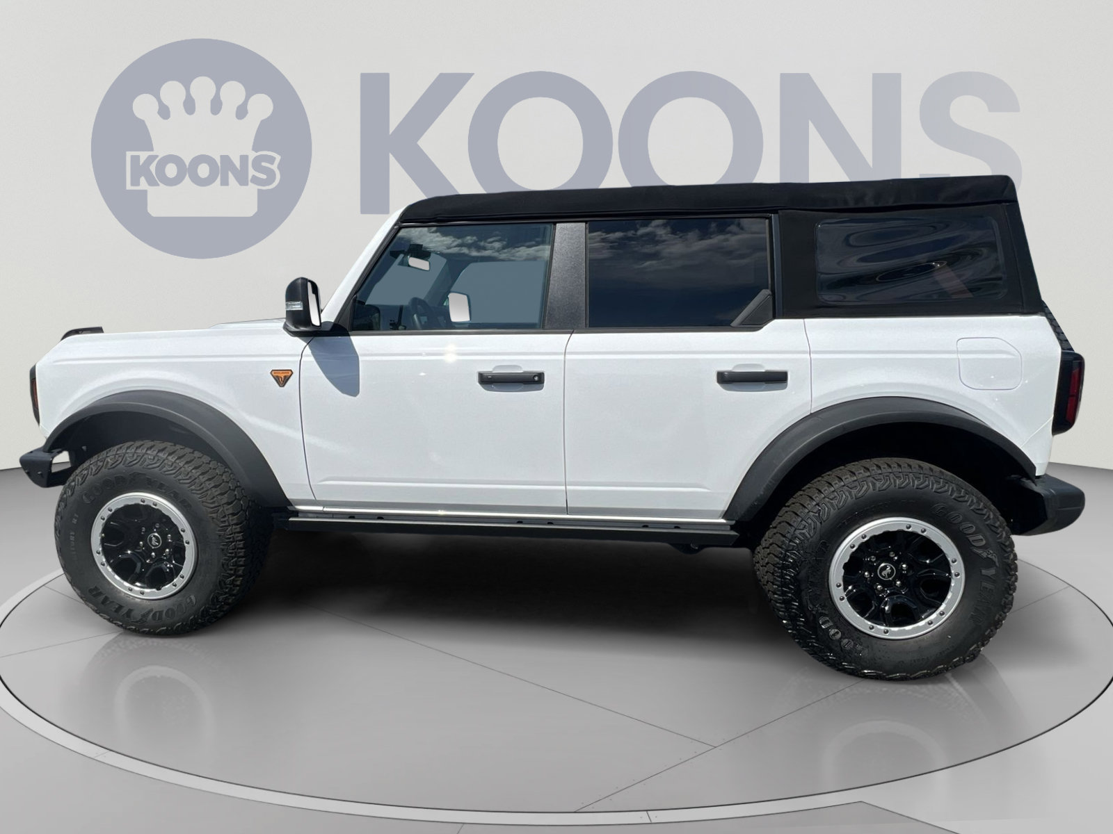New 2025 Ford Bronco Badlands AWD/4WD image 13