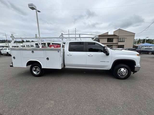 Used 2024 Chevrolet Silverado 3500 LT AWD/4WD image 6