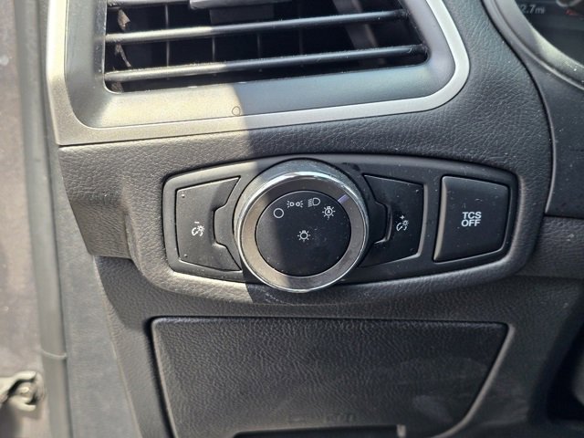 Used 2024 Ford Edge SEL image 19