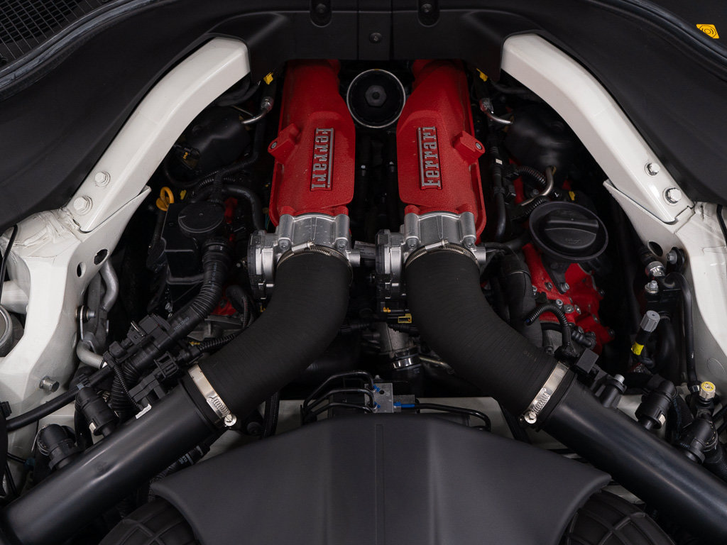 Used 2020 Ferrari Portofino RWD image 53