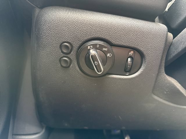 Used 2016 MINI Cooper 2-Door Hardtop FWD image 30