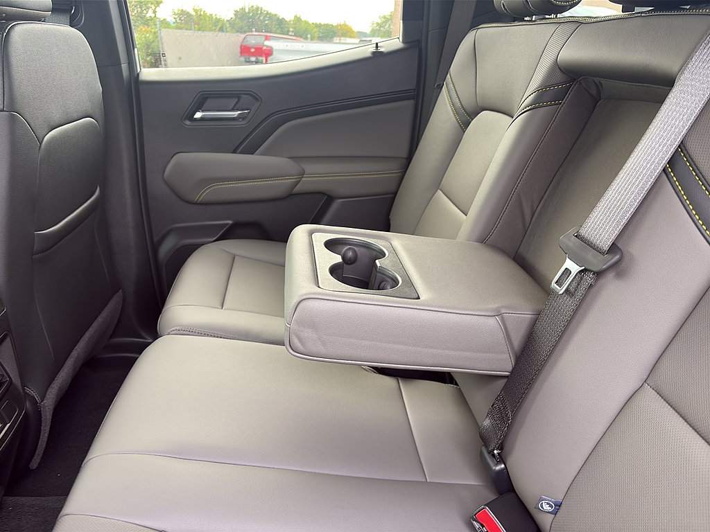New 2026 Chevrolet Colorado ZR2 w/ ZR2 Bison Edition AWD/4WD image 16