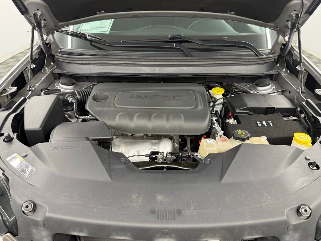 Used 2021 Jeep Cherokee Latitude image 35