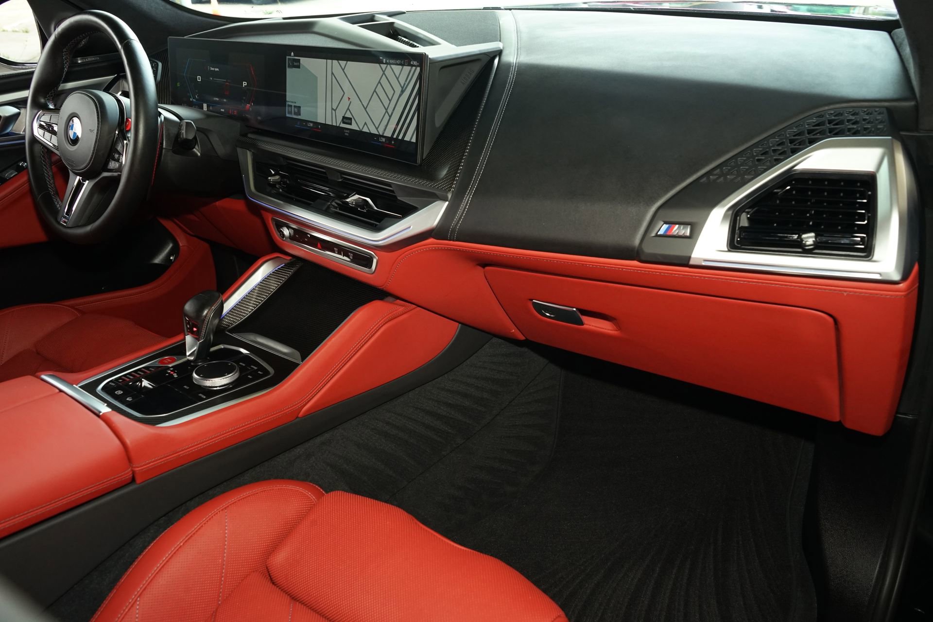 Used 2023 BMW XM AWD/4WD image 5