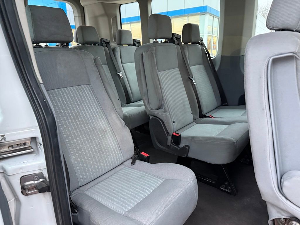 Used 2018 Ford Transit 350 XLT image 16