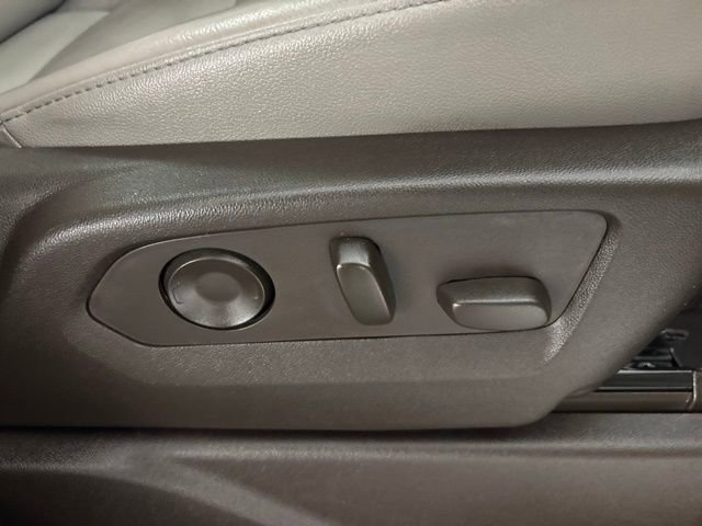 Used 2021 Chevrolet Tahoe LT w/ LT Signature Package image 24