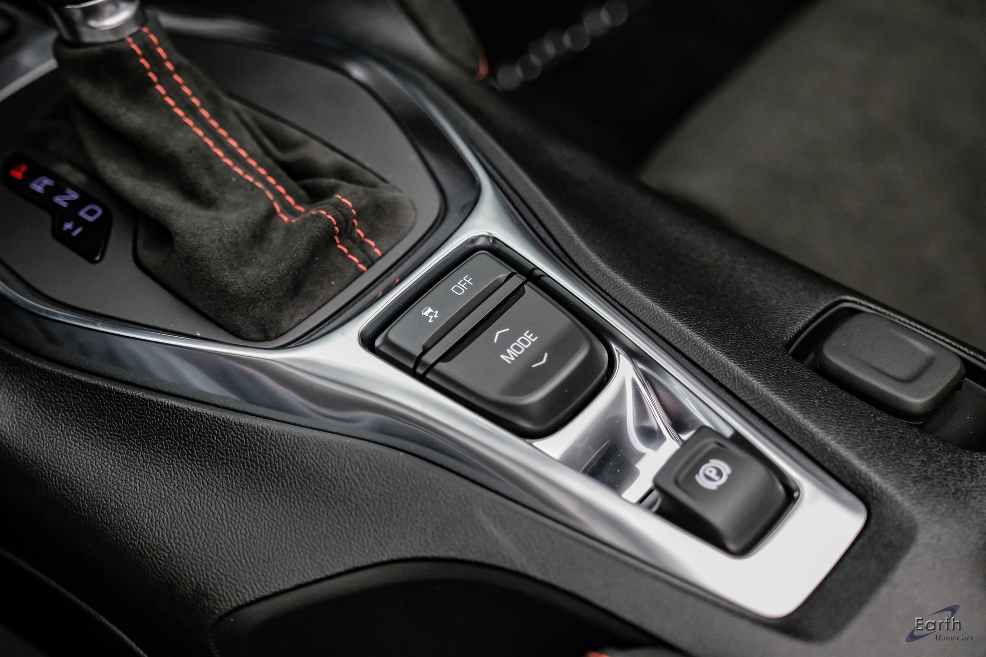 Used 2024 Chevrolet Camaro ZL1 RWD image 70
