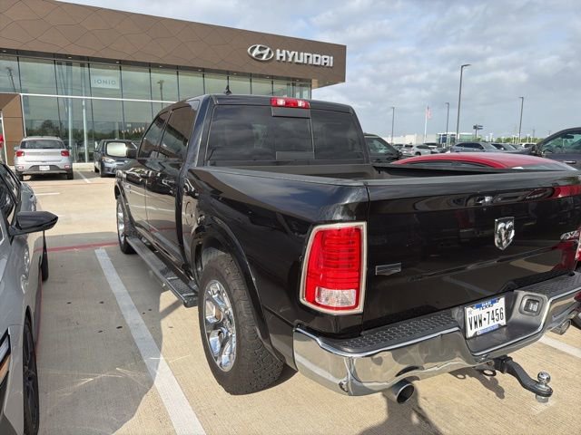 Used 2015 RAM 1500 Laramie w/ Convenience Group AWD/4WD image 4