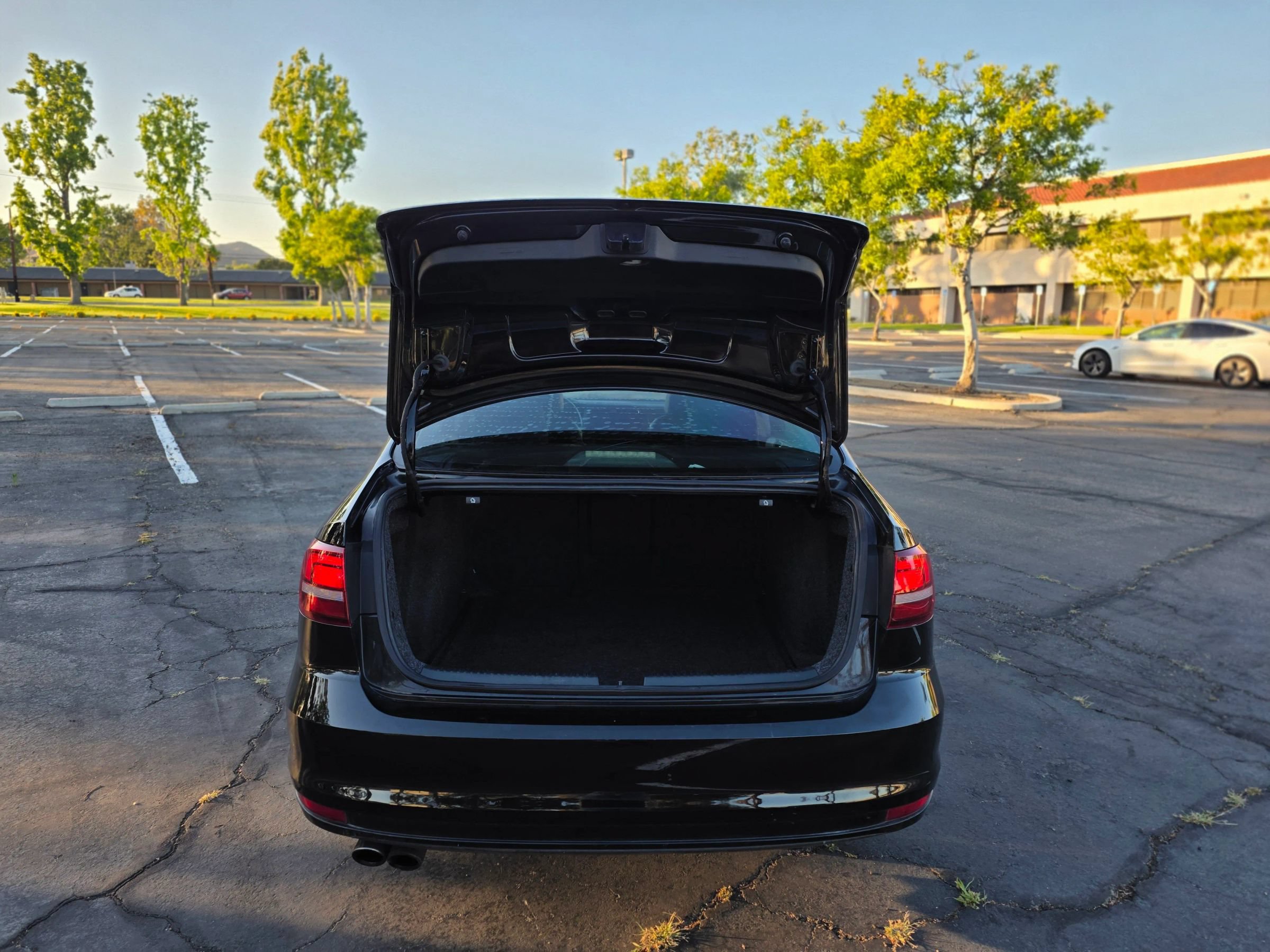 Used 2017 Volkswagen Jetta SEL FWD image 10