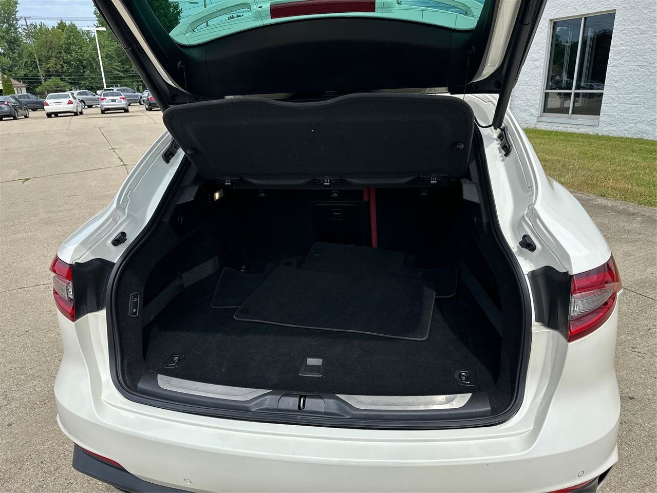 Used 2019 Maserati Levante S GranSport AWD/4WD image 13