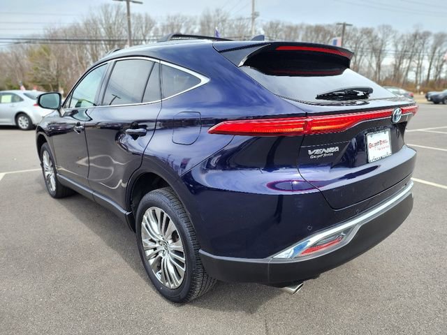 Used 2023 Toyota Venza XLE AWD/4WD image 5