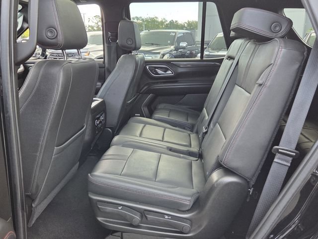 Used 2021 Chevrolet Tahoe RST w/ Luxury Package RWD image 13