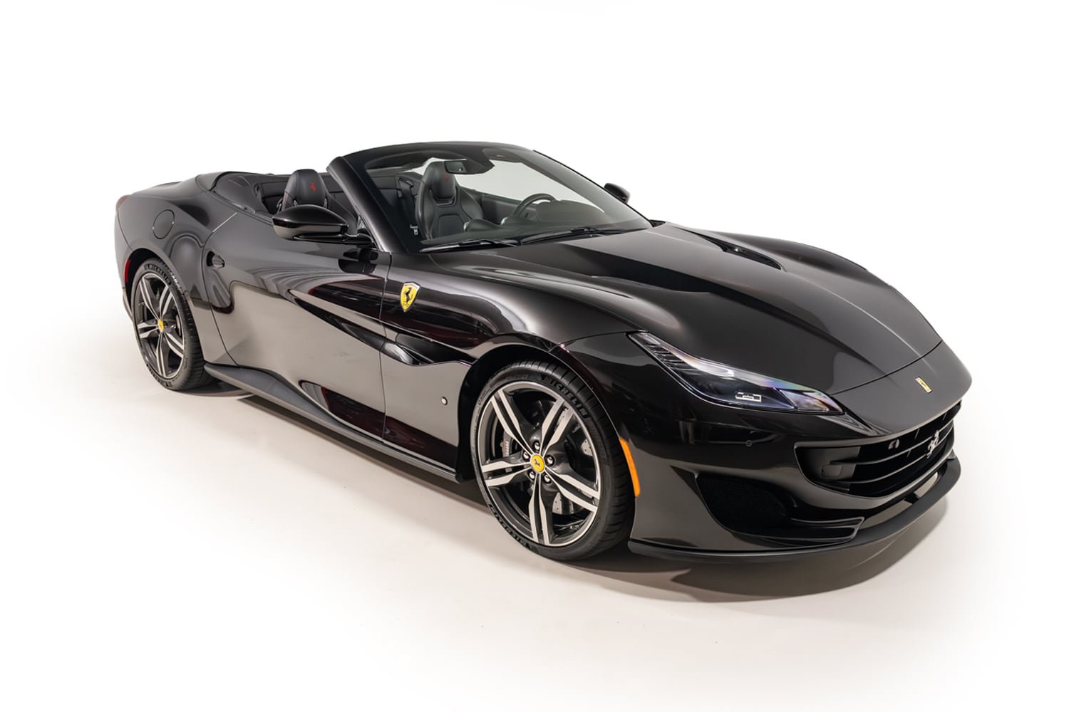 Used 2019 Ferrari Portofino RWD image 18