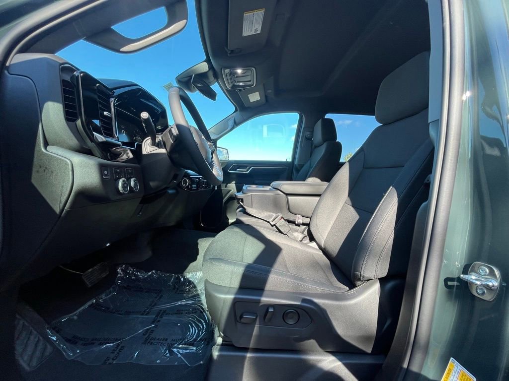 New 2026 Chevrolet Silverado 1500 LT image 8