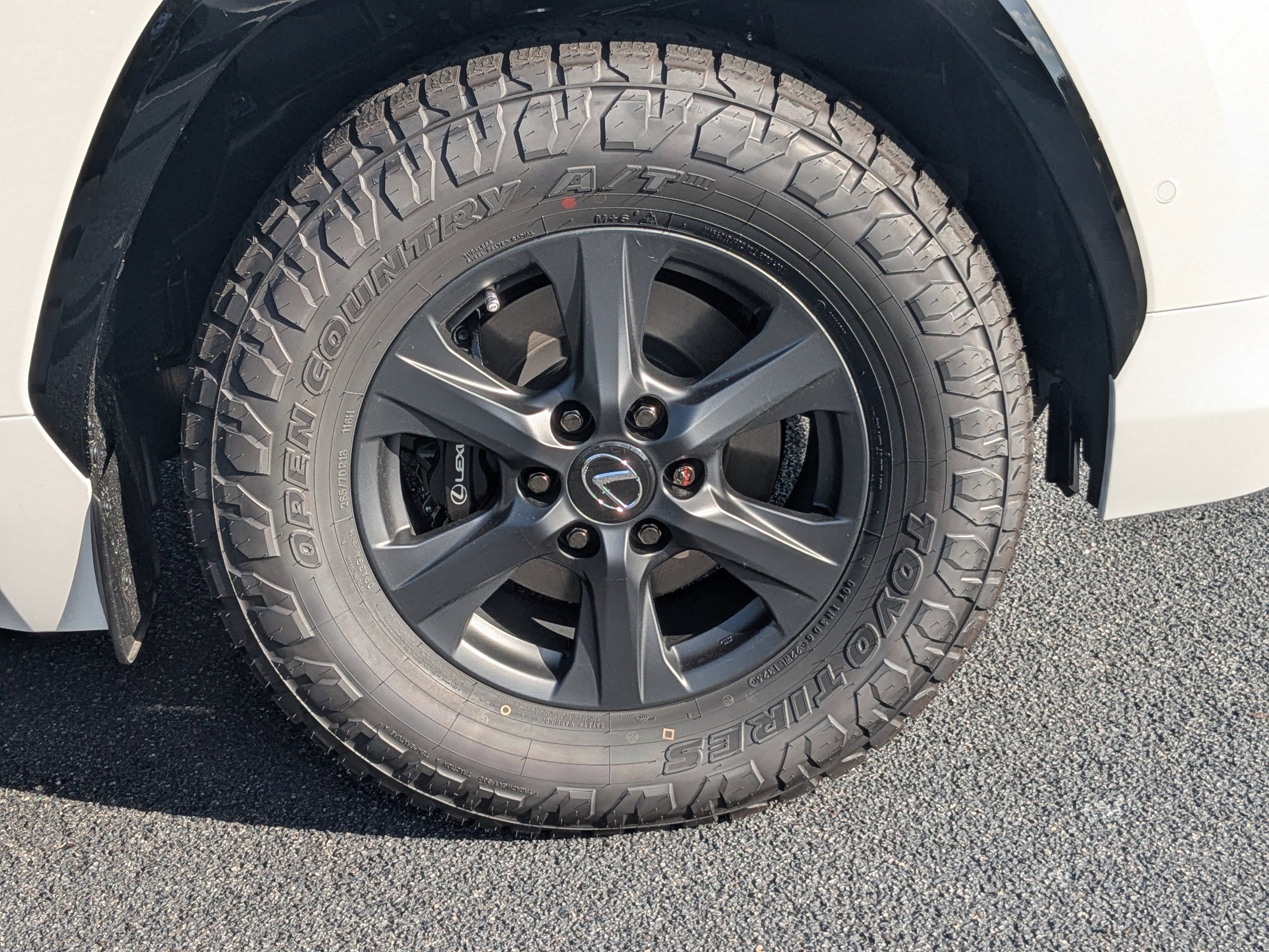 New 2025 Lexus LX 700h Overtrail image 12