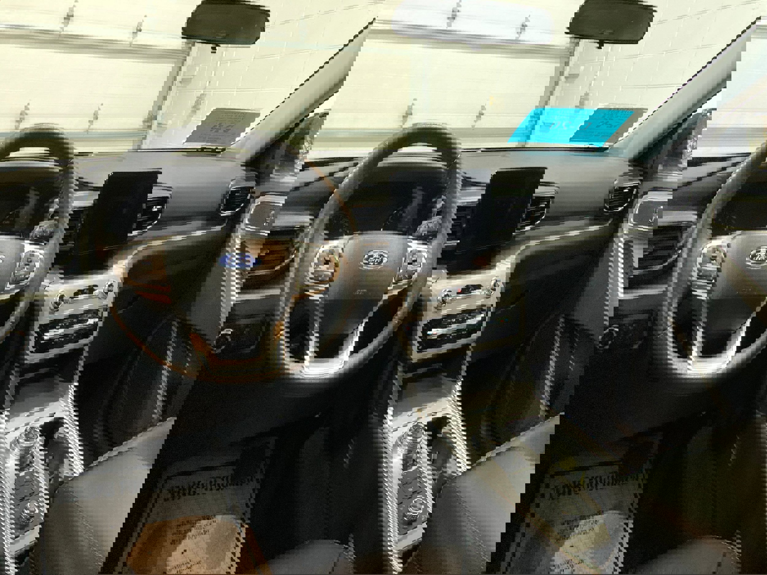 Used 2023 Ford Explorer XLT w/ Equipment Group 202A image 21