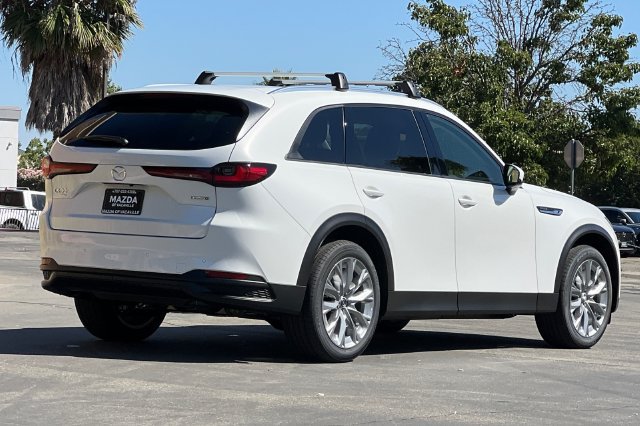 New 2026 MAZDA CX-90 3.3 Turbo w/ Preferred Package AWD/4WD image 4
