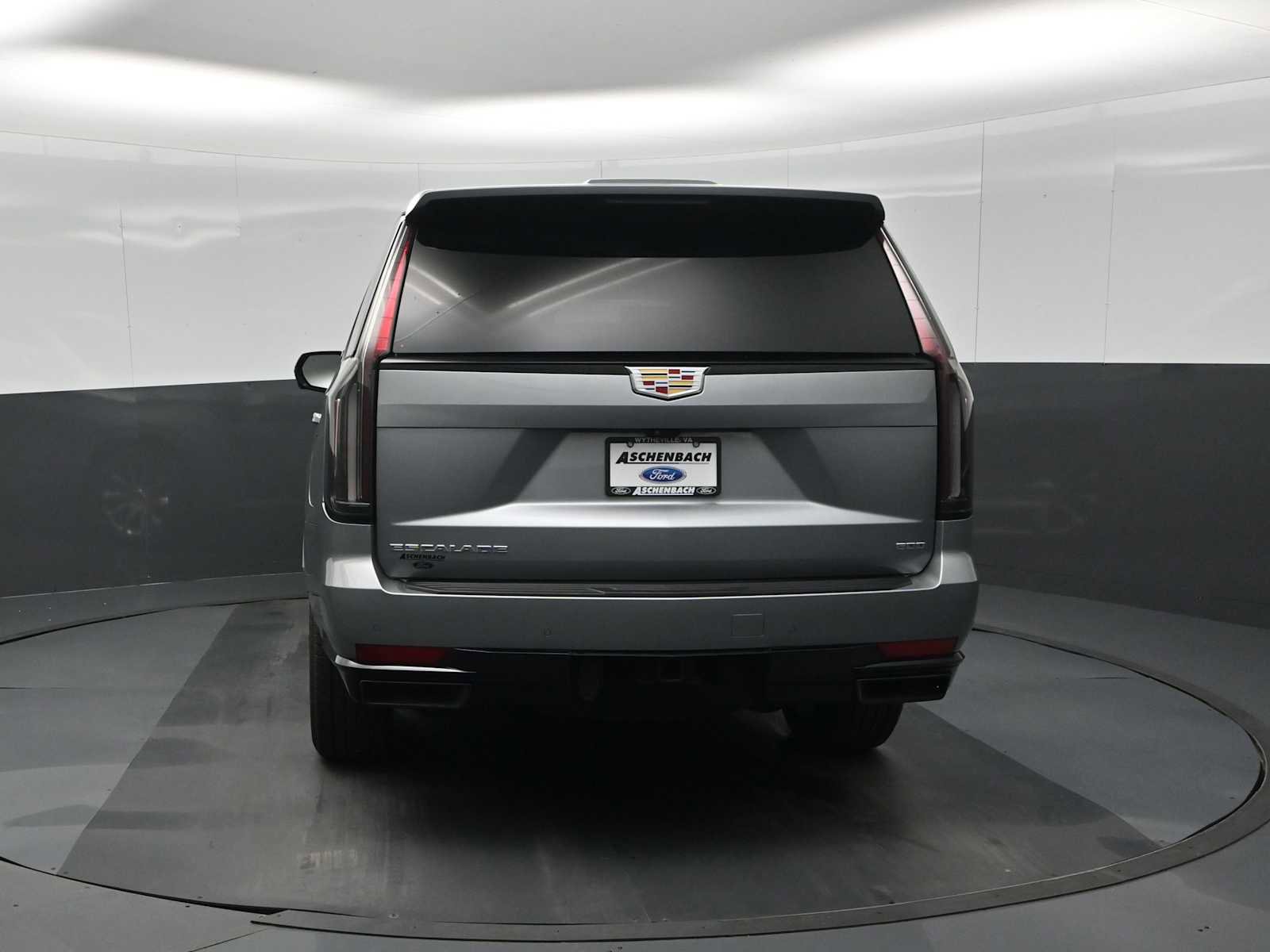 Used 2023 Cadillac Escalade Sport Platinum image 8