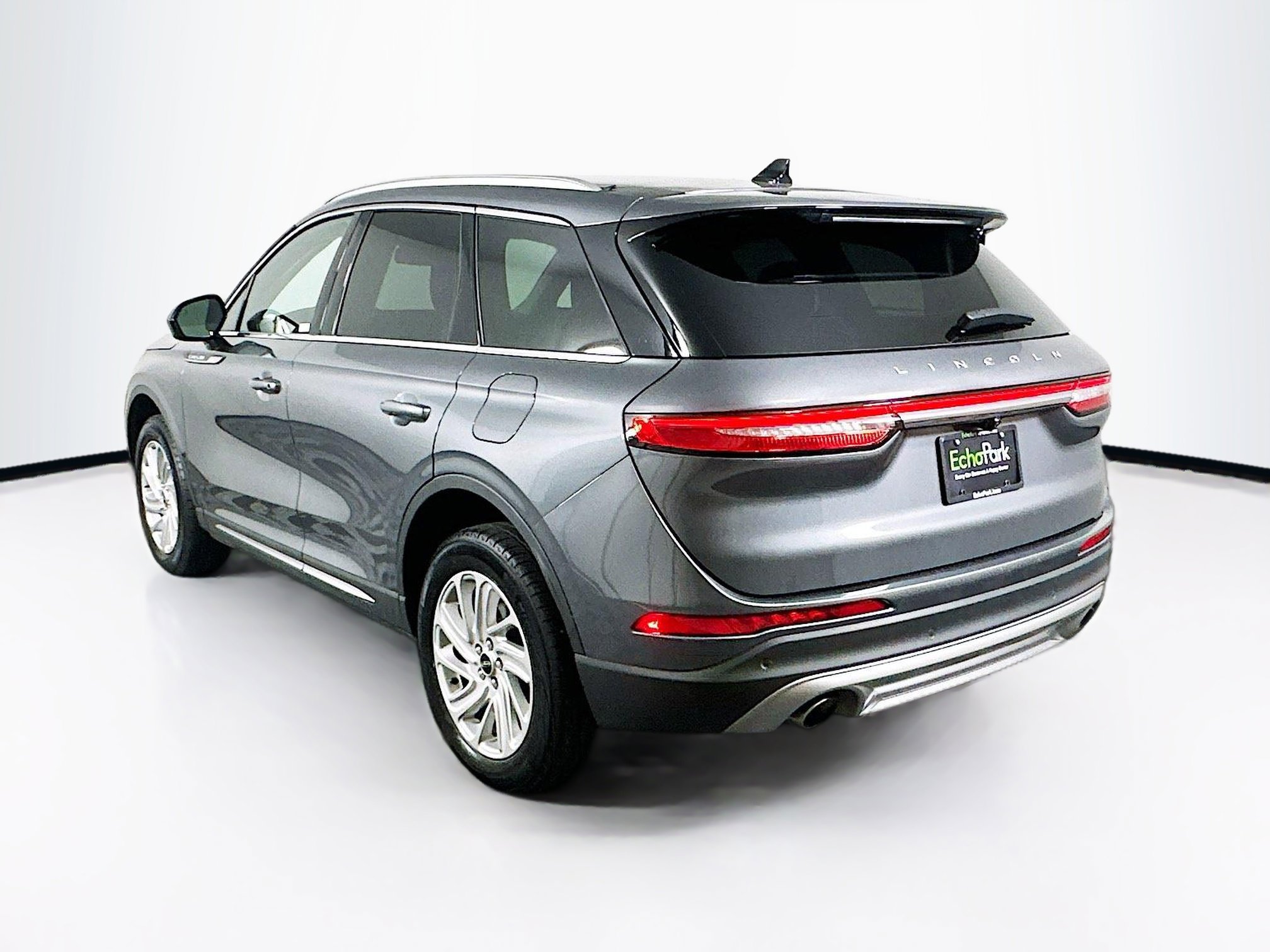 Used 2022 Lincoln Corsair FWD image 5