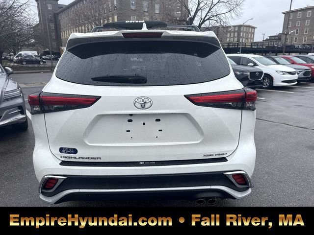 Used 2021 Toyota Highlander XSE image 4