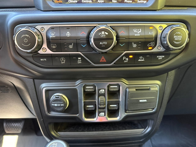 Used 2021 Jeep Gladiator Sport AWD/4WD image 27