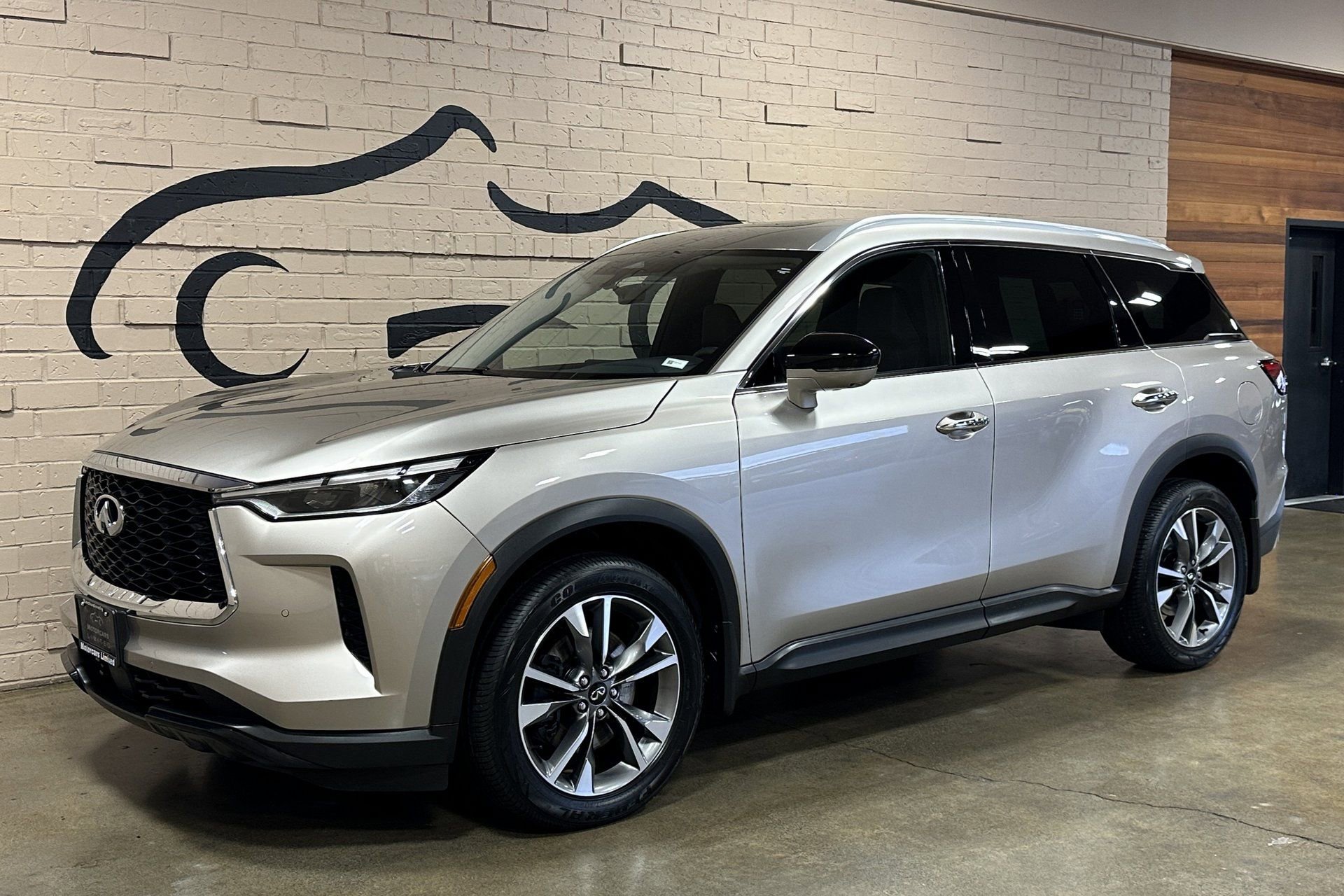 Used 2025 INFINITI QX60 Luxe image 10